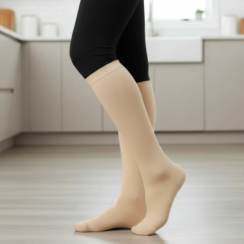 Dotted Knee Socks · 4-pack