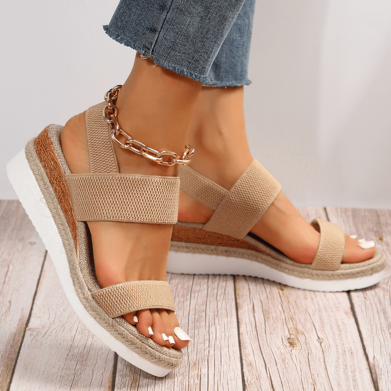 Bea sporty platform sandals in brown