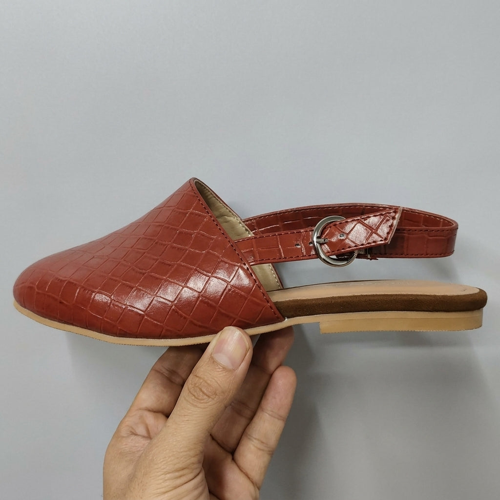 Delia contoured footbed sandals in rust brown