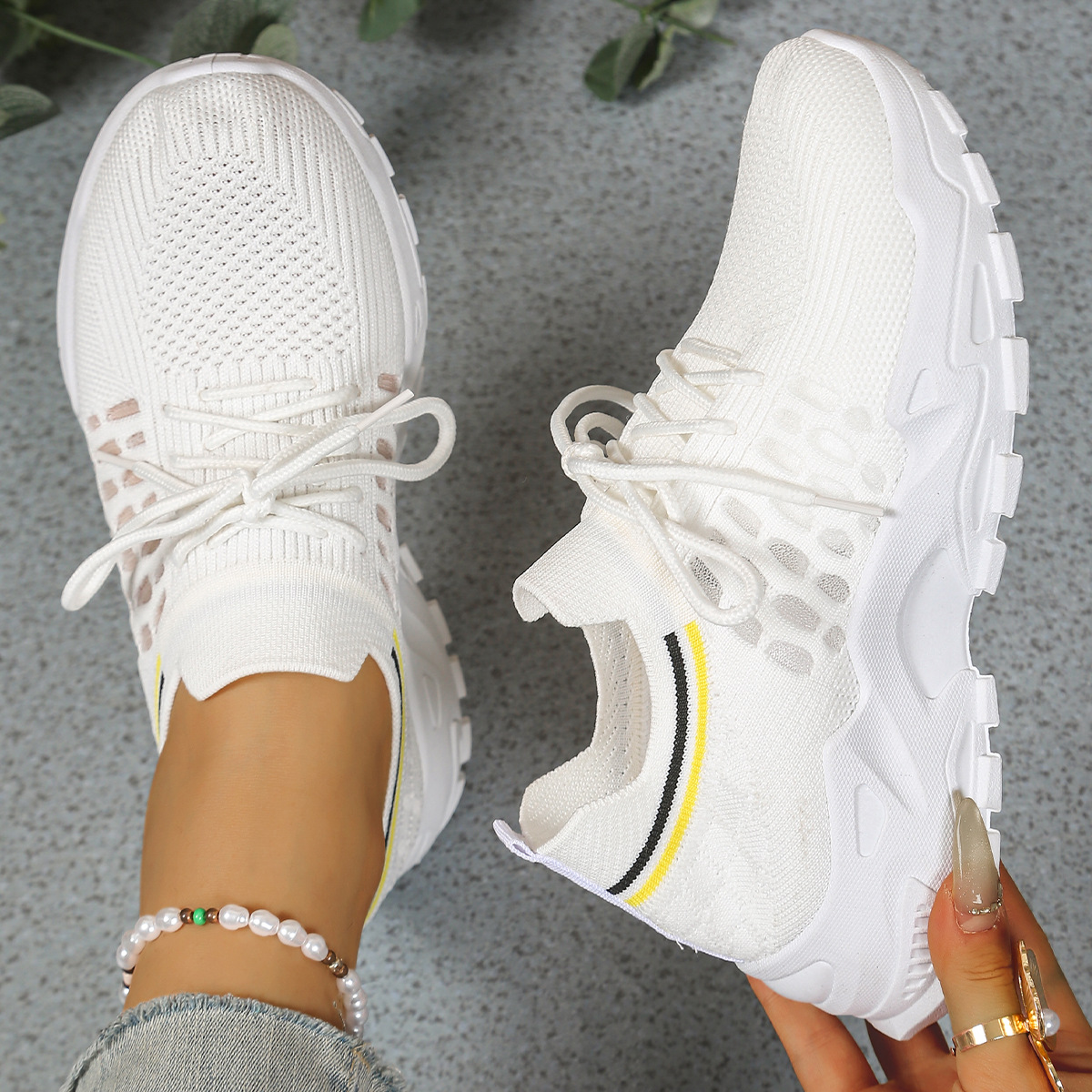 Kit wide toe box sneakers in white