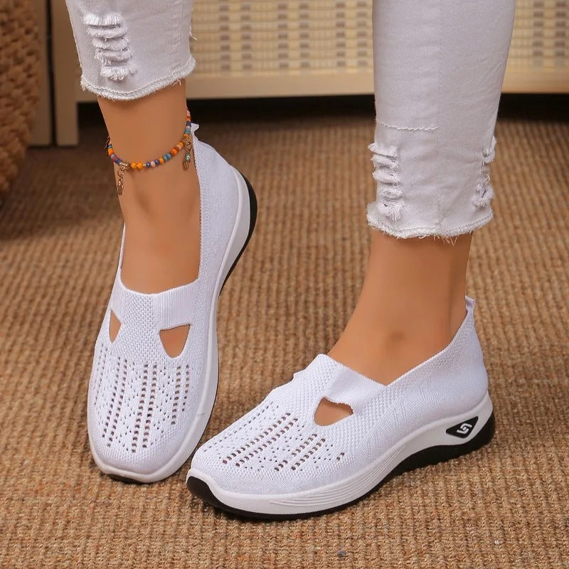 Vera breathable slip-on shoes in white